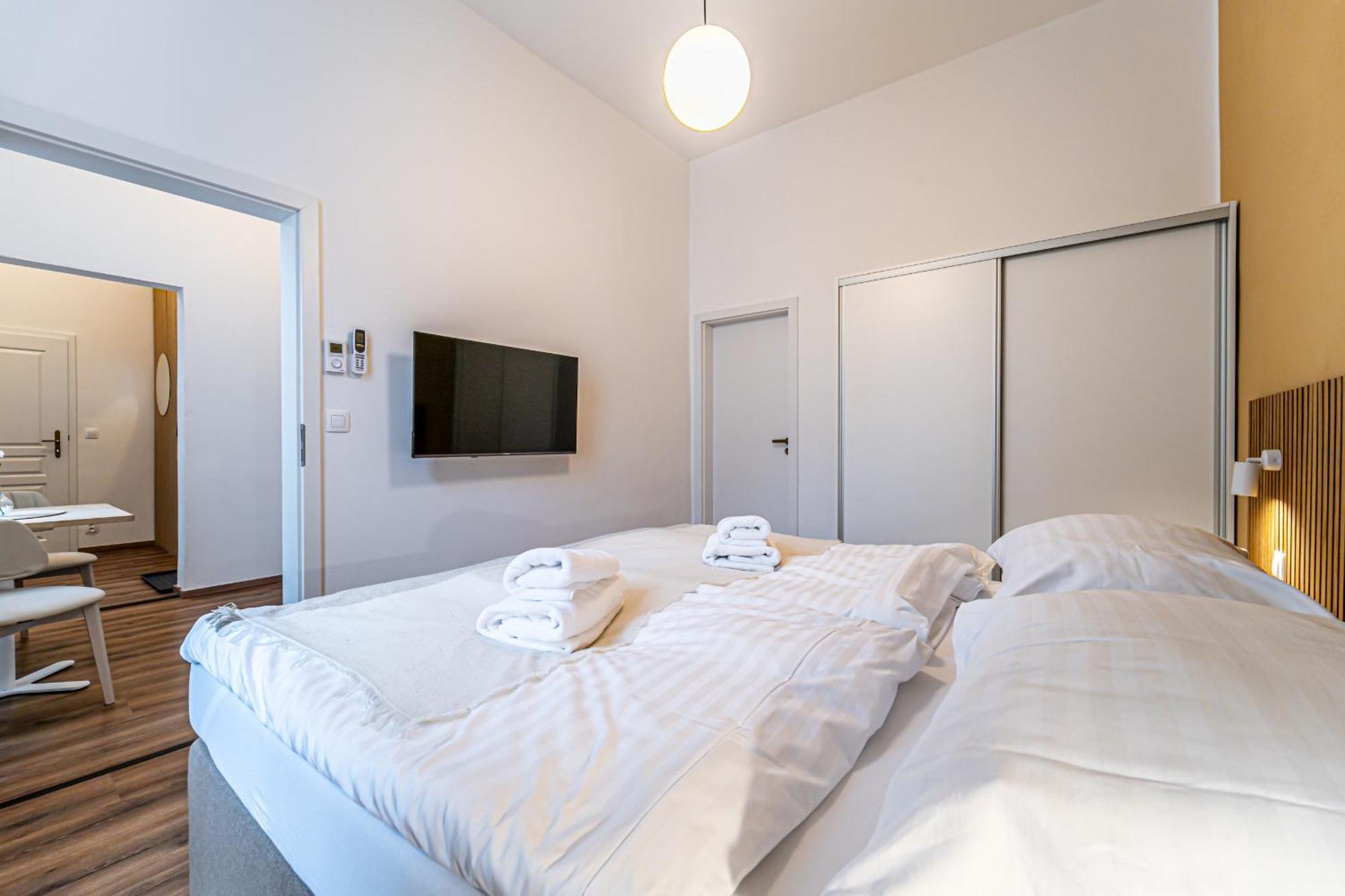 Design Apartments Luzanky Brno Exteriör bild