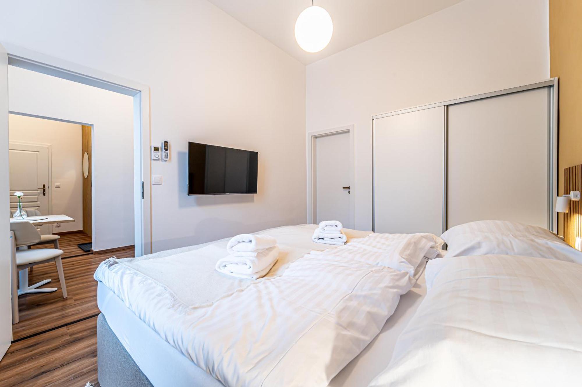 Design Apartments Luzanky Brno Exteriör bild